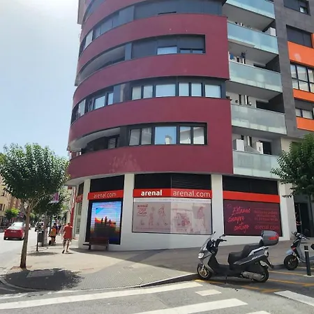 - Con Parking Incluido