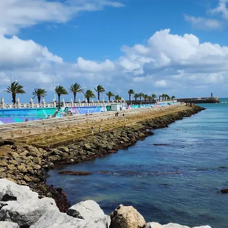 - Con Parking Incluido Apartment