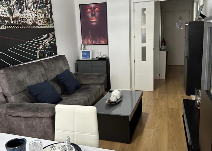 - Con Parking Incluido *