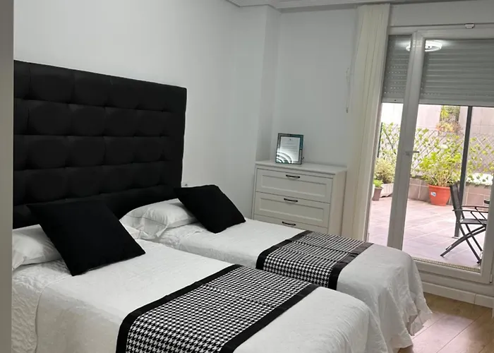 - Con Parking Incluido Castro Urdiales